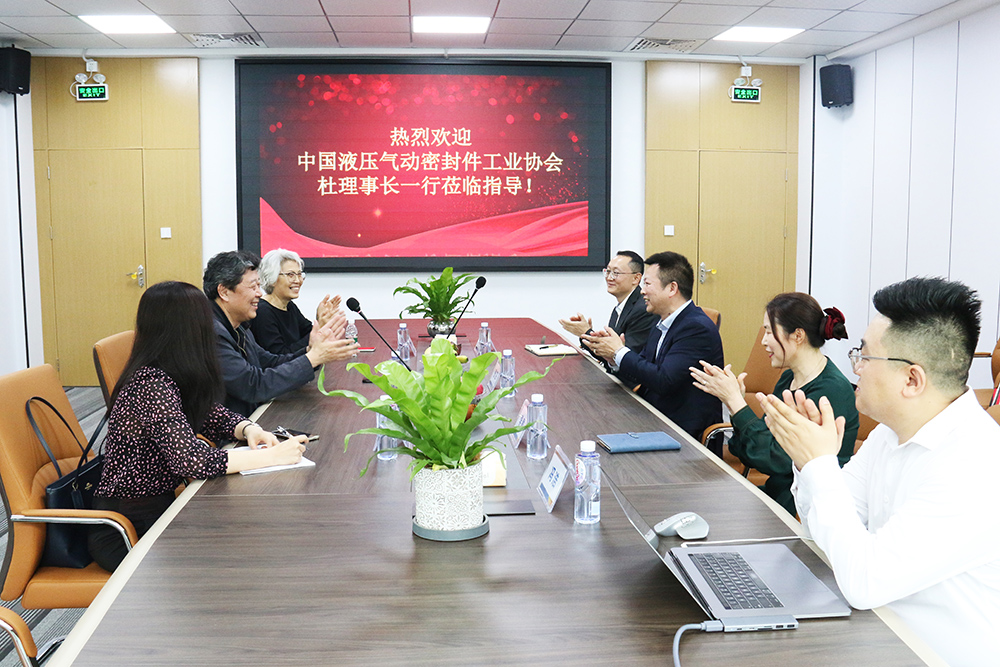 1681614225419536.jpg IMG_6449.JPG